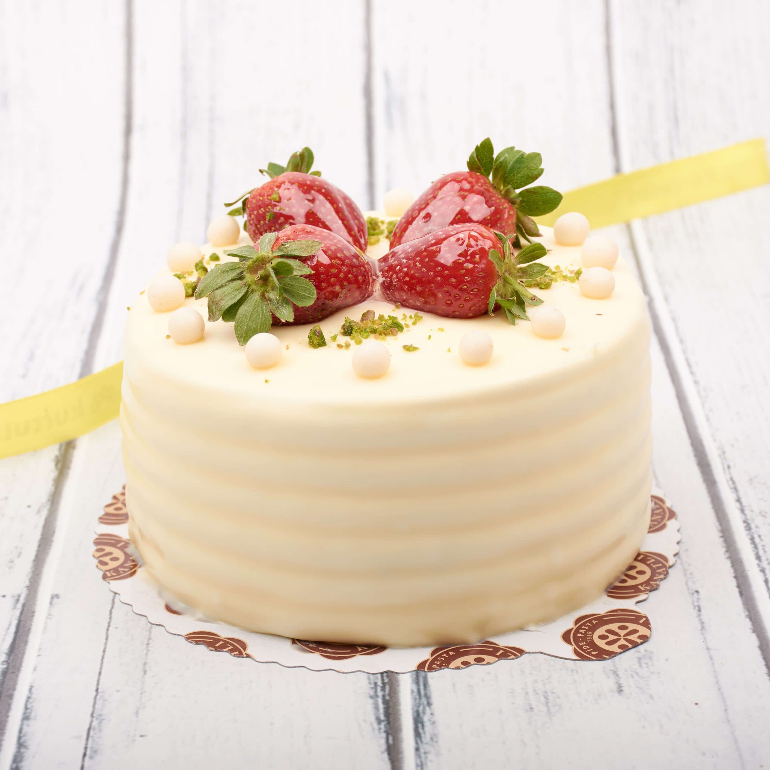 Yaş pasta kremalı — Güngör Pastaneleri Başakşehir Şubesi